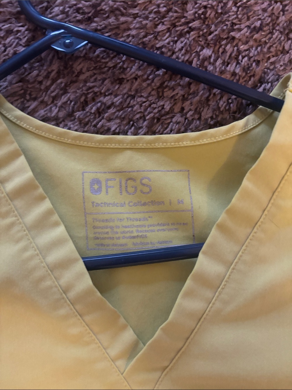 Figs Yellow V-Neck Scrub Top with matching pants included - Picture 3 of 5